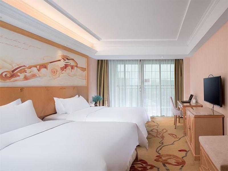 Vienna Classic Hotel Qingyuan Taihe Ancient Cave Scenic Area Екстер'єр фото