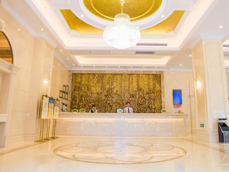 Vienna Classic Hotel Qingyuan Taihe Ancient Cave Scenic Area Екстер'єр фото